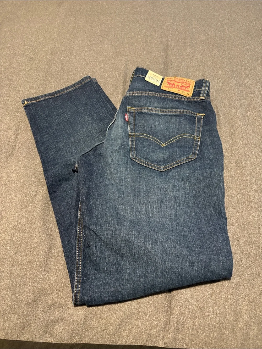 NWT Levi's Men's Dark Blue Jeans 541 Athletic Taper  32x34